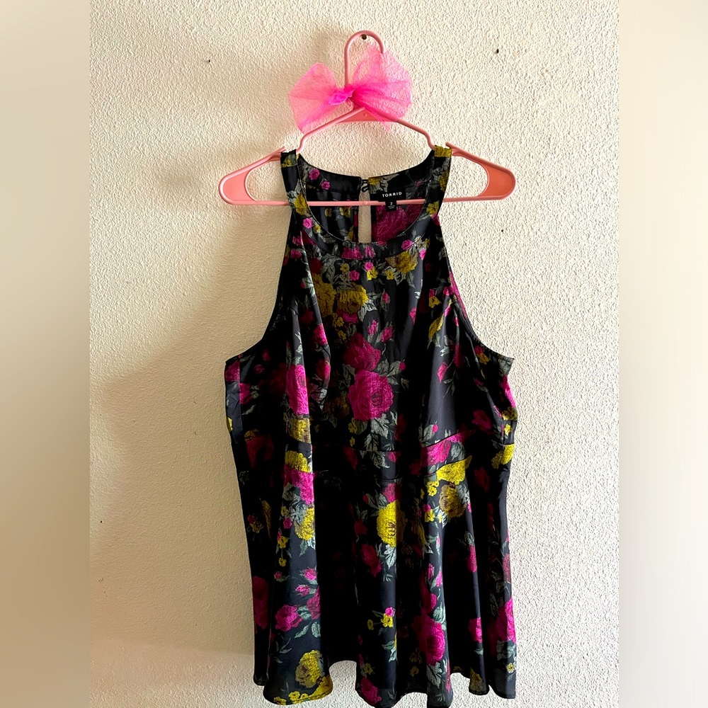 Peplum Sleeveless Scoop Neck Top, zipper/button back, silky soft material